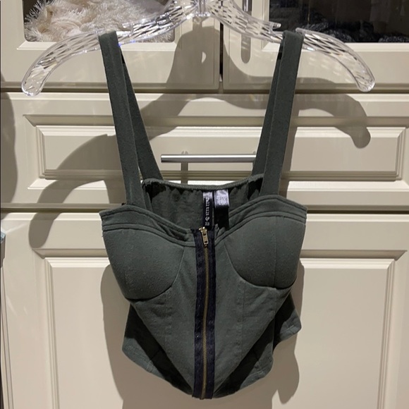 Full Tilt Zip Up Crop Top - Picture 2 of 4